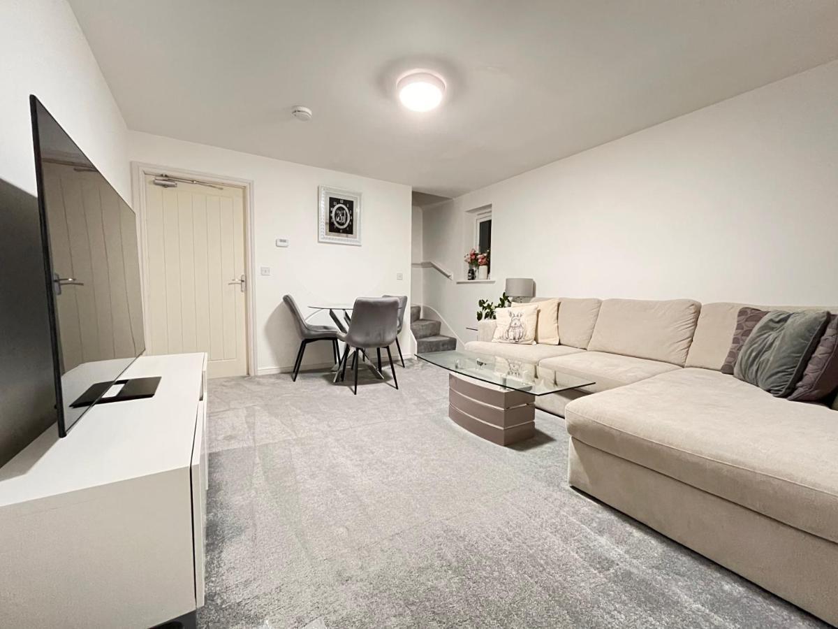 New Ollerton Parkgate Rest Apartamento Exterior foto