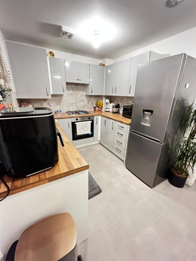 New Ollerton Parkgate Rest Apartamento Exterior foto
