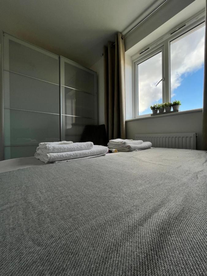 New Ollerton Parkgate Rest Apartamento Exterior foto